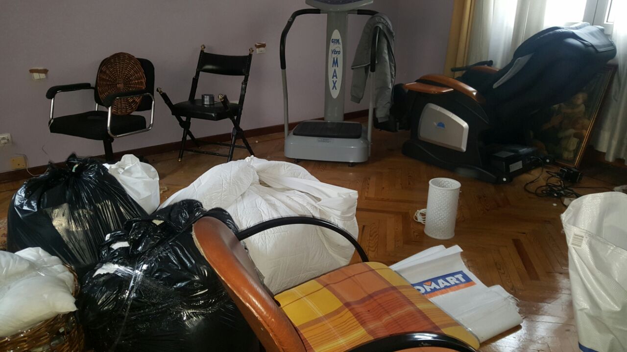 Antes de la retirada: recogida de muebles y enseres